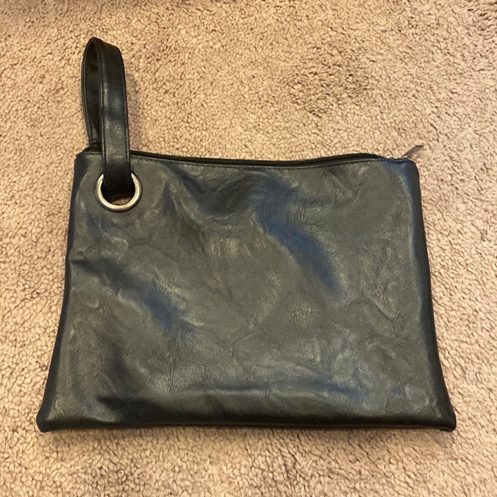 Black large wristlet